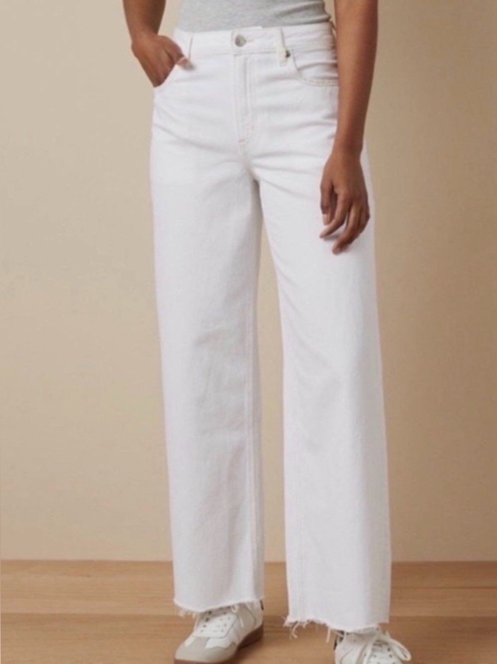 AE super High-Rise Wide-Leg baggy White Jeans